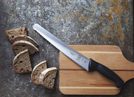 Bread Knife